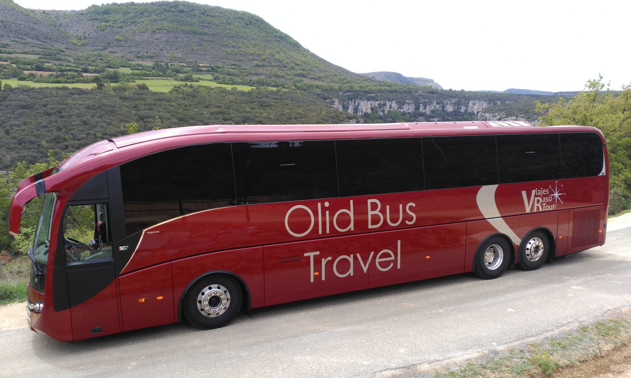 Autocar con 60 plazas de la empresa de autocares Olid Bus Travel de Valladolid